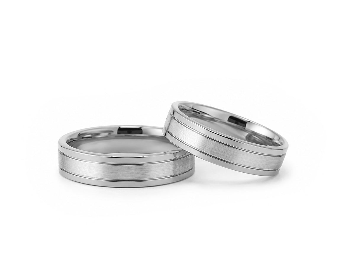 Aliança em Ouro 18K Perfil Reto com Faixa em Ouro Branco 7mm