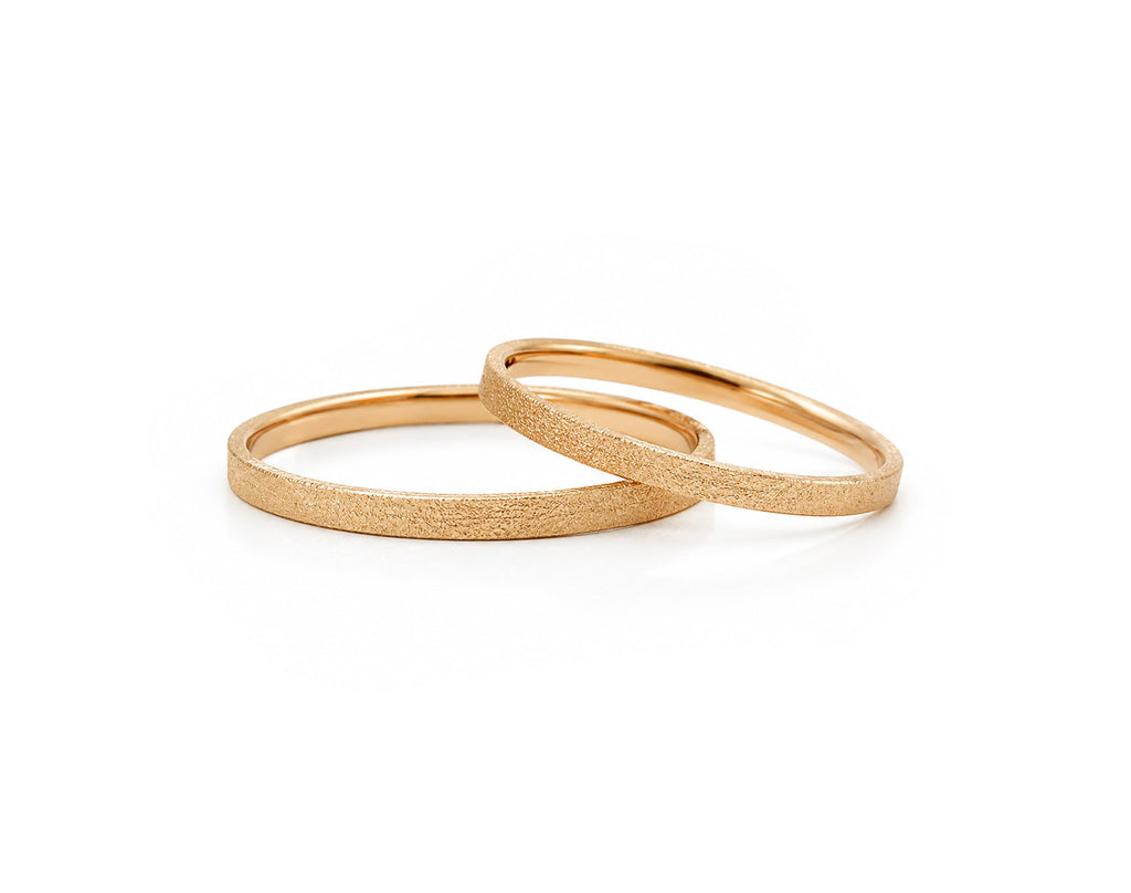 Aliança em Ouro 18K Perfil Reto com Textura Fina 3mm