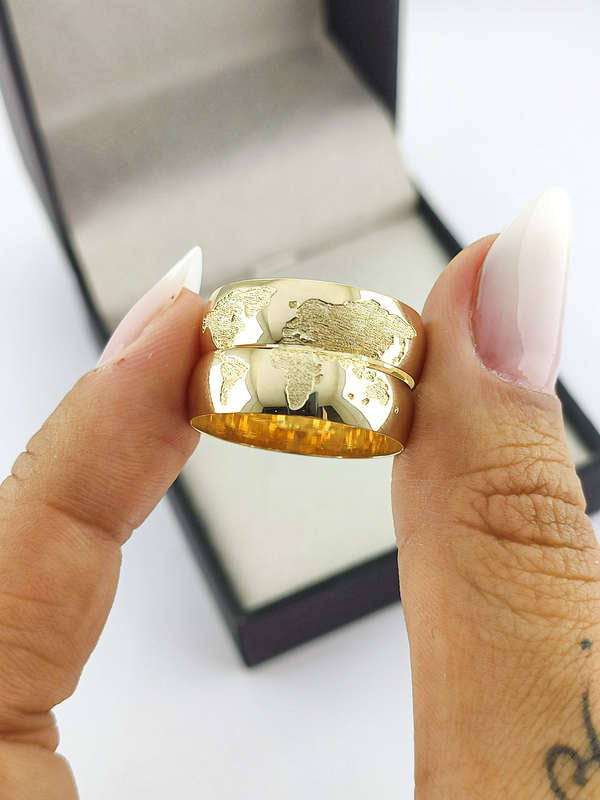 Aliança em Ouro 18k Abaulado Texturizado 6mm