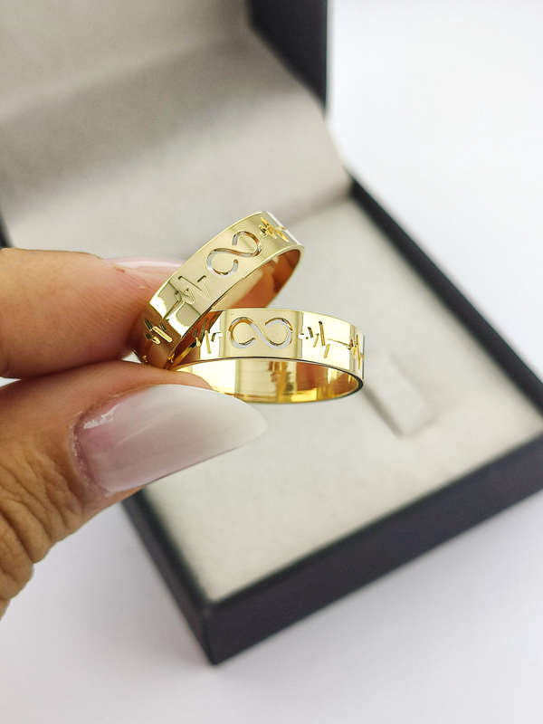 Aliança em Ouro 18k Reto 5mm