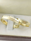 Aliança em Ouro 18k Reto com Friso 4mm com 7 Brilhantes
