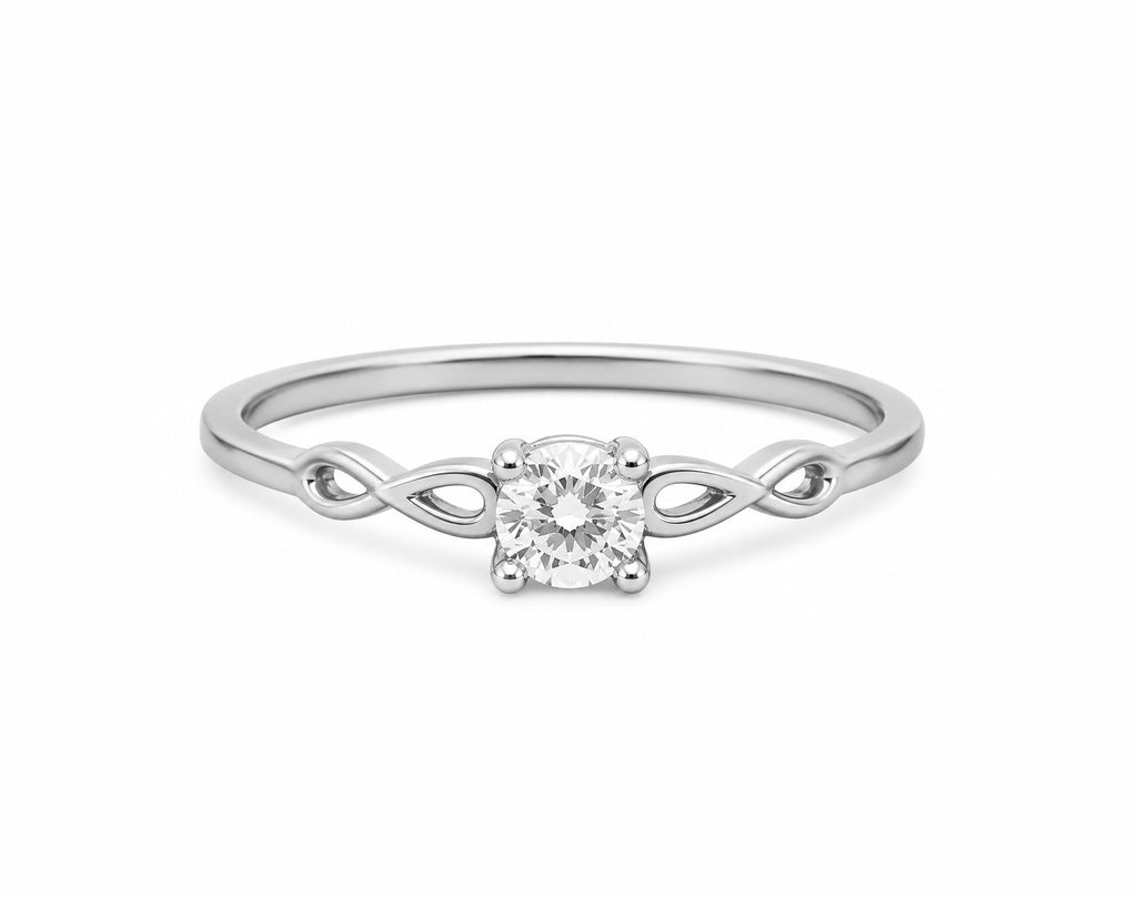 Anel Aparador em Ouro 18K com Moissanite