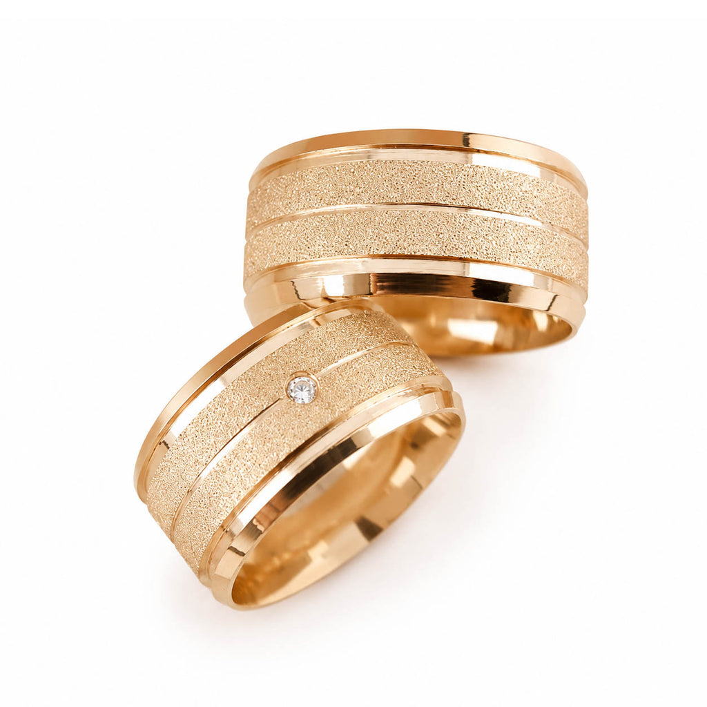 Aliança em Ouro 18k Reto Texturizado 10mm com 1 Brilhante