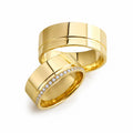 Aliança em Ouro 18k Reto Cravejado 8mm com 20 Brilhantes
