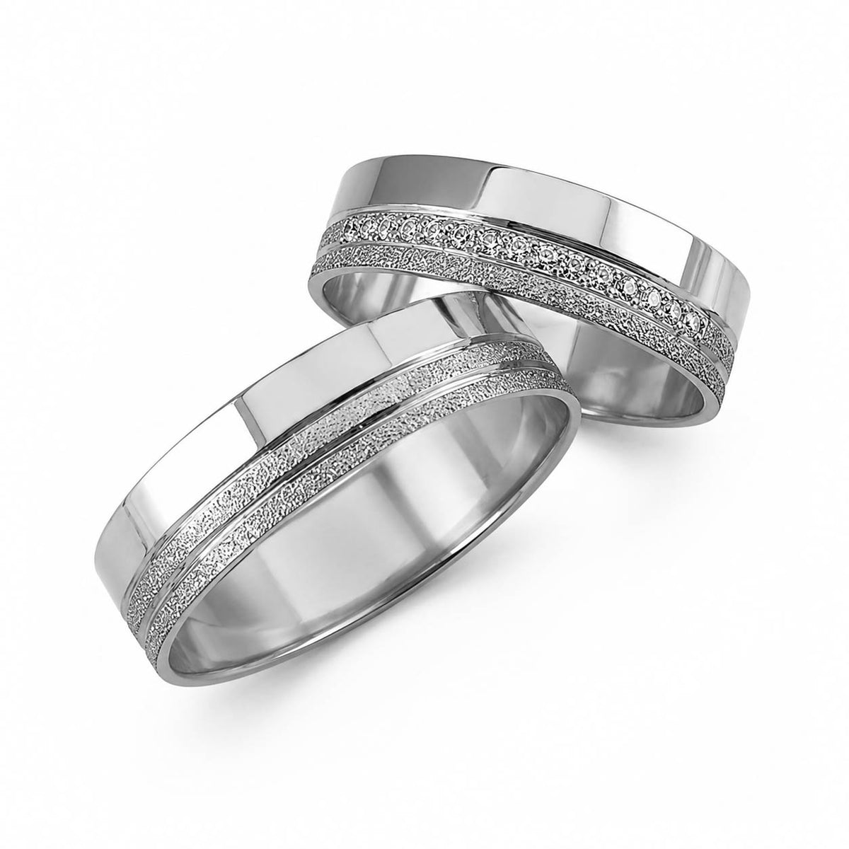 Aliança em Ouro 18k Reto Cravejado 5mm com 15 Brilhantes